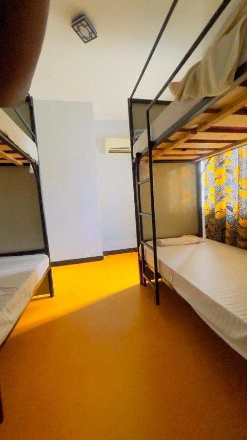 Gallivanters Hostel Dar es Salaam Bagian luar foto