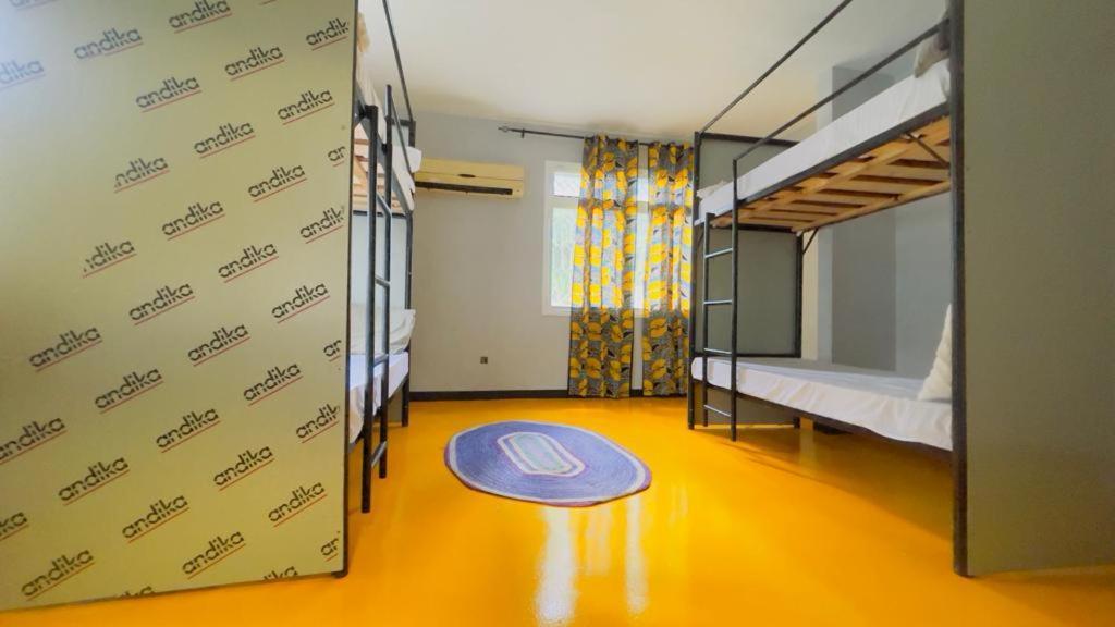 Gallivanters Hostel Dar es Salaam Bagian luar foto