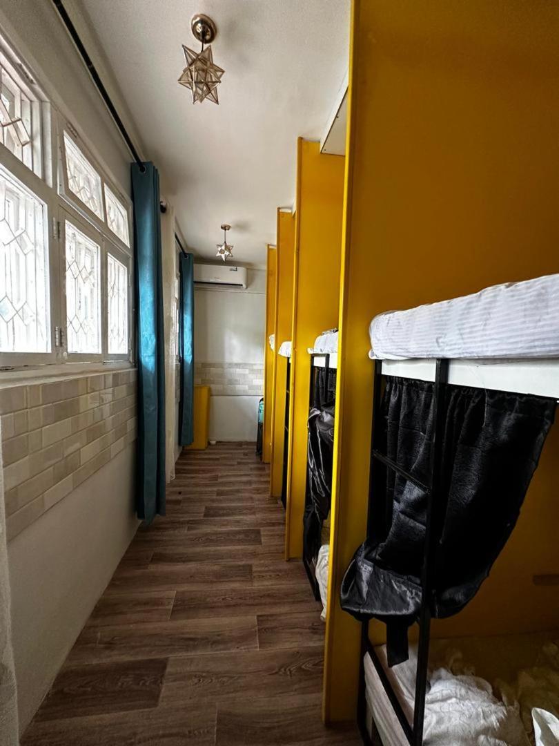 Gallivanters Hostel Dar es Salaam Bagian luar foto