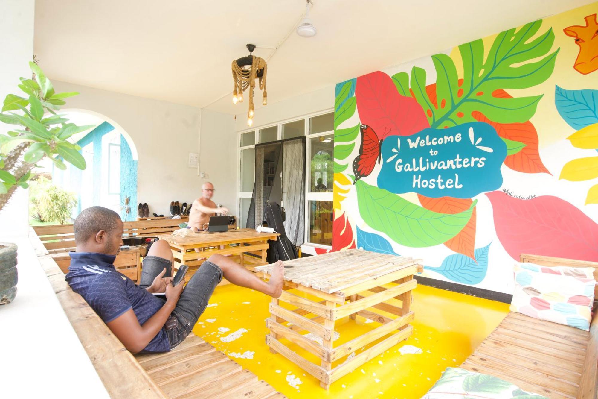 Gallivanters Hostel Dar es Salaam Bagian luar foto