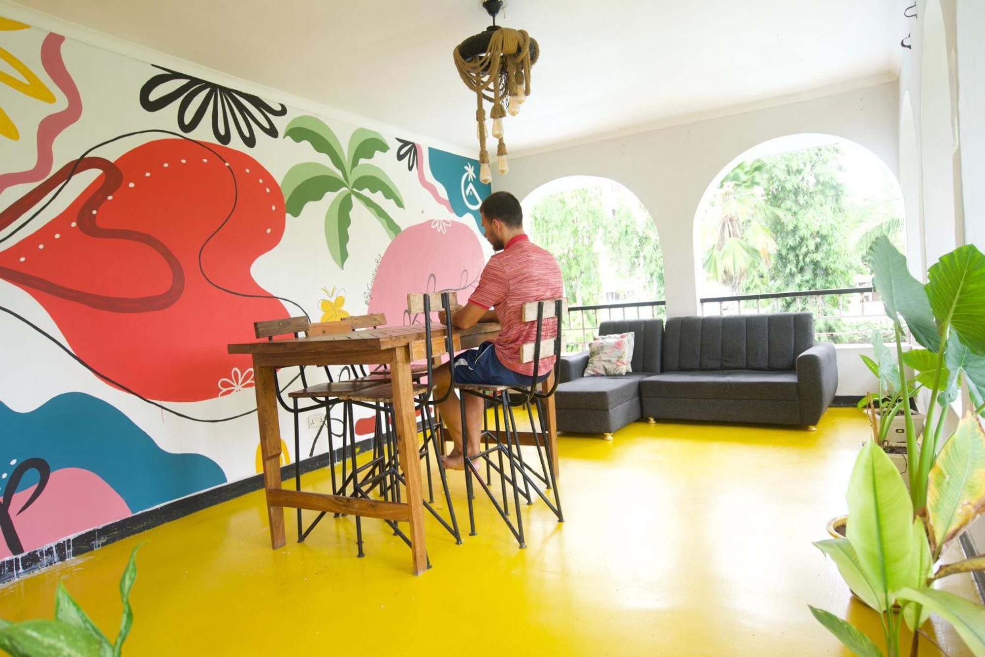 Gallivanters Hostel Dar es Salaam Bagian luar foto